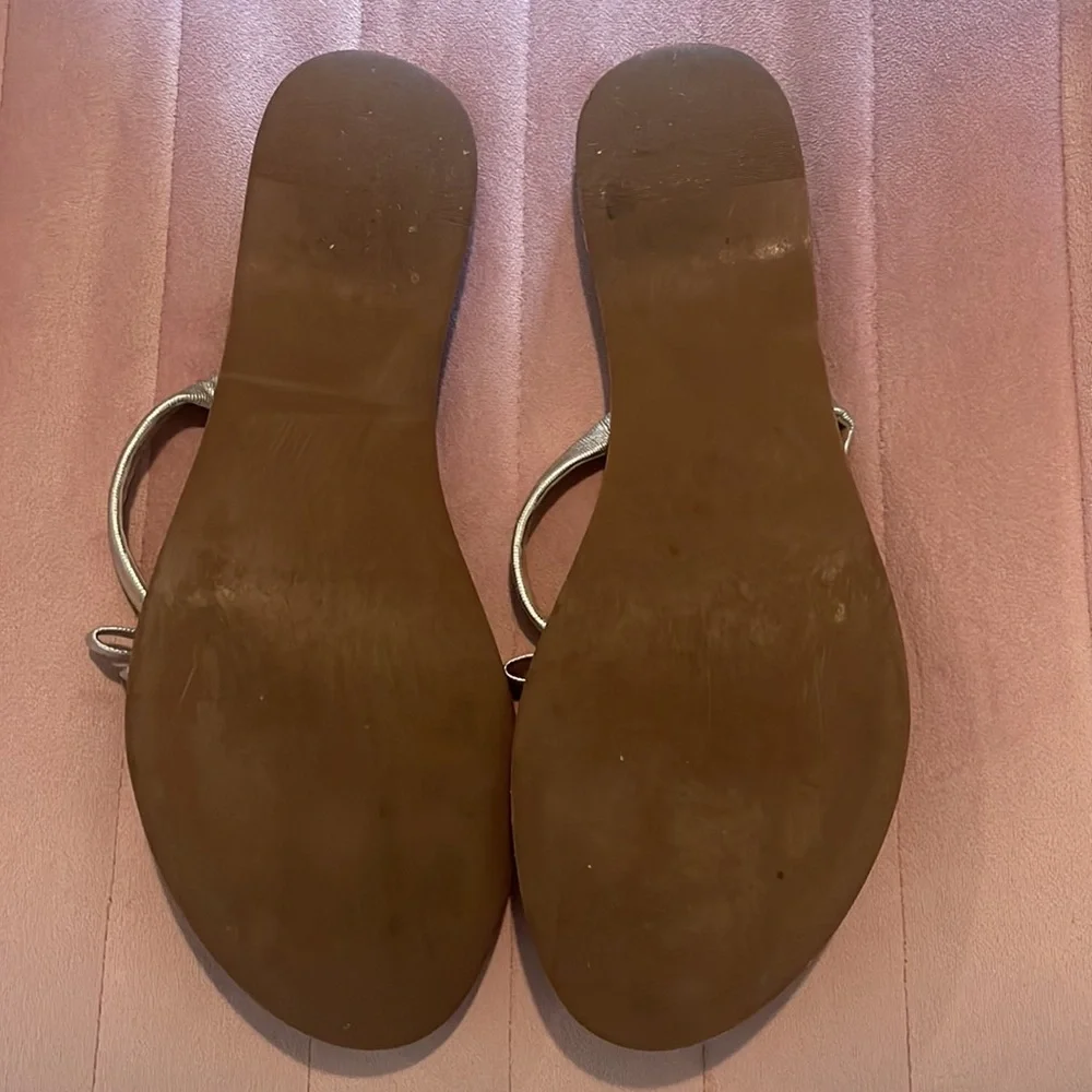 Tory Burch Metallic Silver Bow Thong Sandals